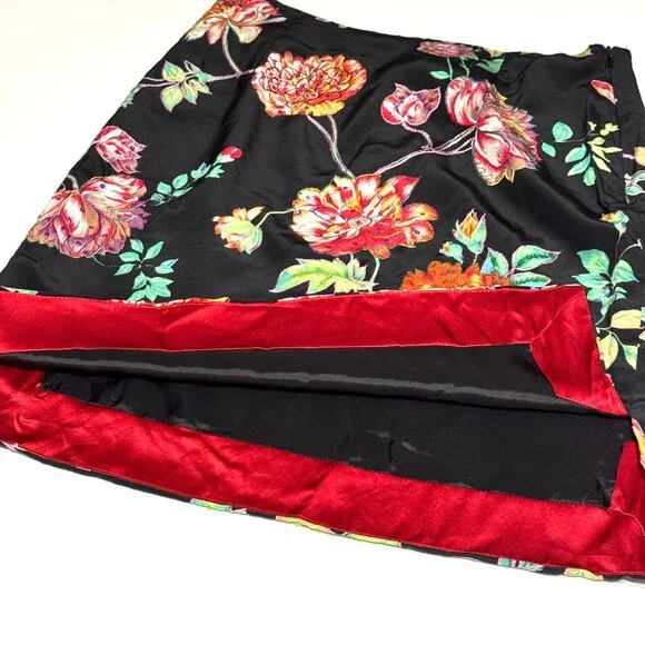 Vtg Y2K Black Floral Pencil Skirt Silky 15"W Embroidered Sequins Embellished NWT - Picture 13 of 16